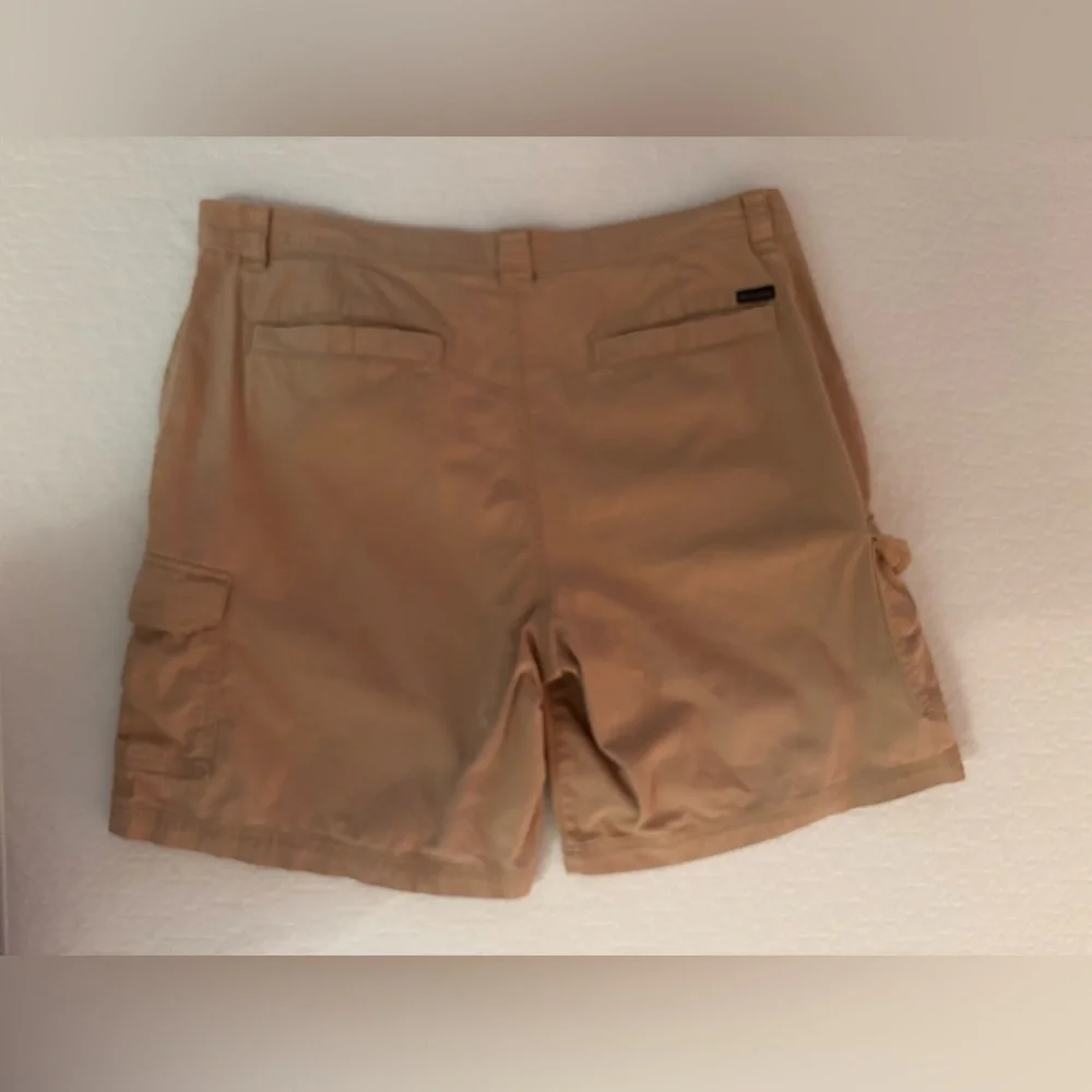 Men’s Columbia Omni-Shade cargo shorts - 42 (XL)